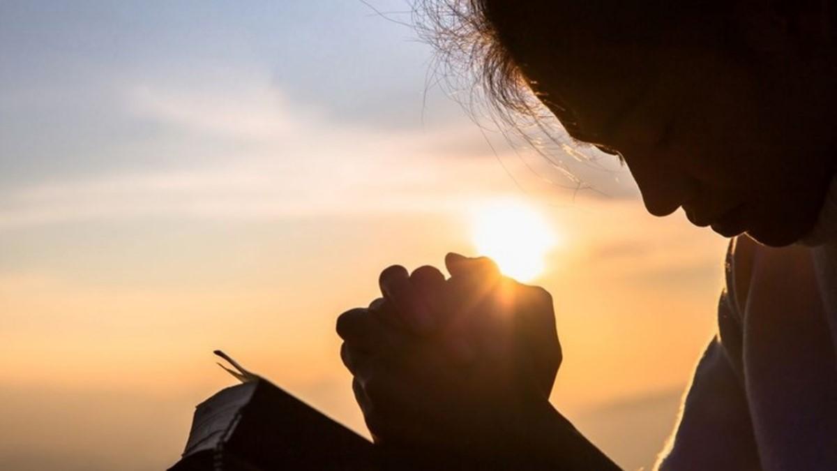 Arraigados en oración